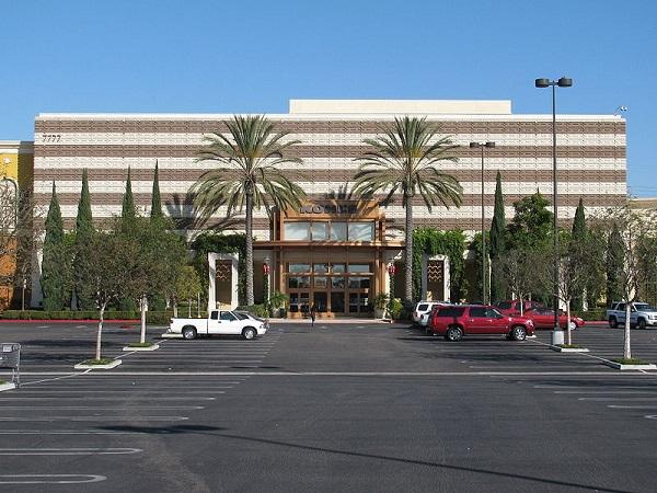 Department store chain Kohl's terminates CEO Ashley Buchanan for cause following internal investigation